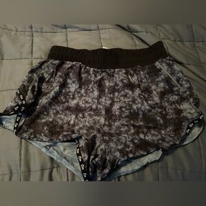 Zyia sprinter shorts